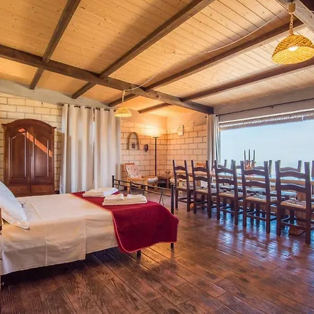 Al Conservatore * Ragusa